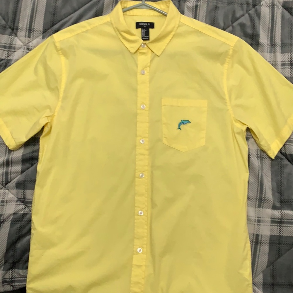 Dolphin Collar Button Up